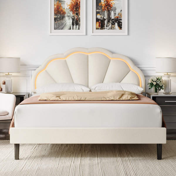 Lark Manor Aisaiah Flower Silhouette Headboard Upholstered Platform Bed